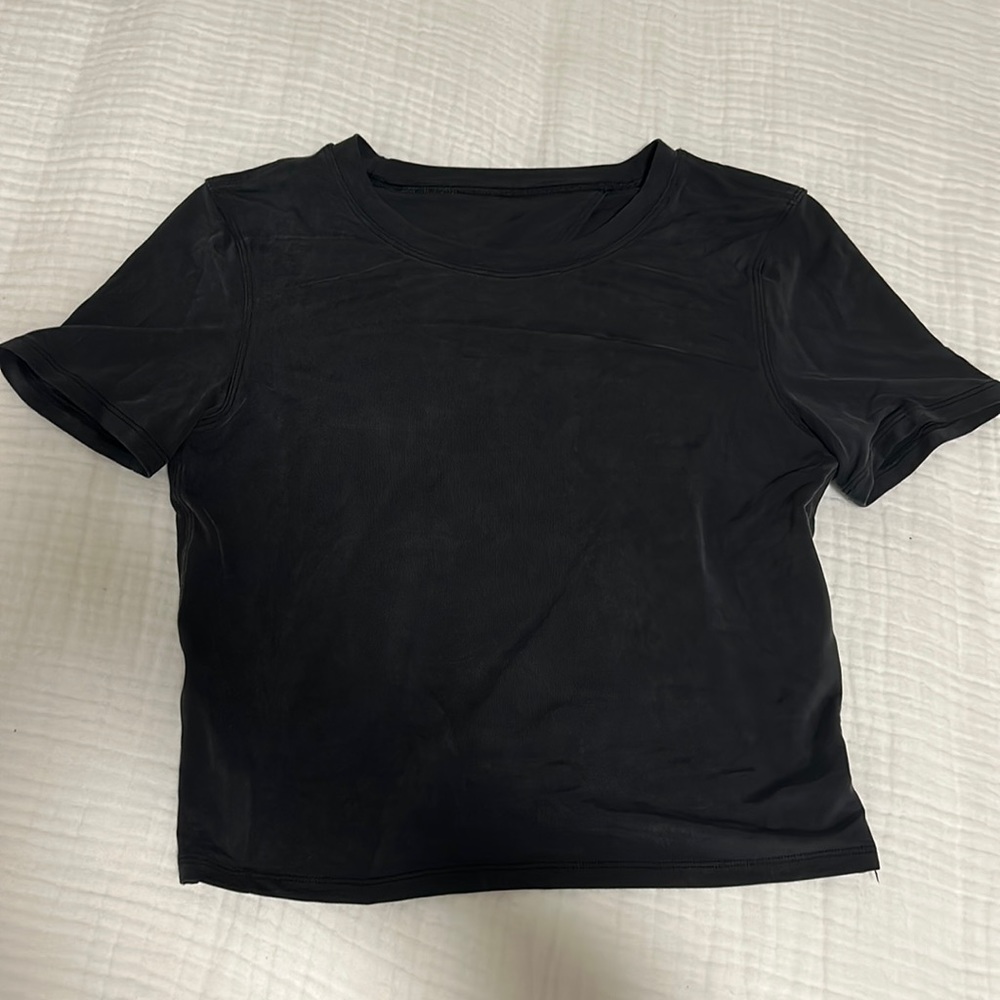 Lululemon open back tee
